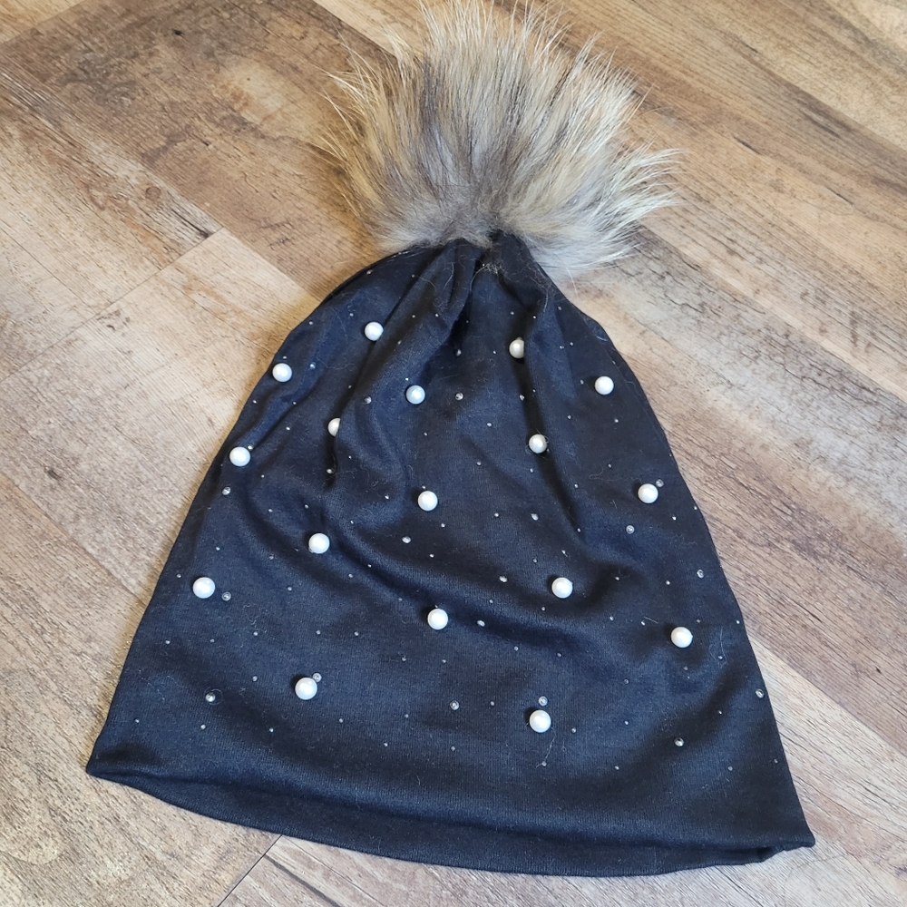 Womans slouchy beanie